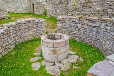 Şapel ve medvedgrad kale duvarlarında