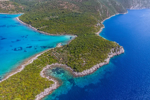 Paysage adriatique de la péninsule de Peljesac — Photo