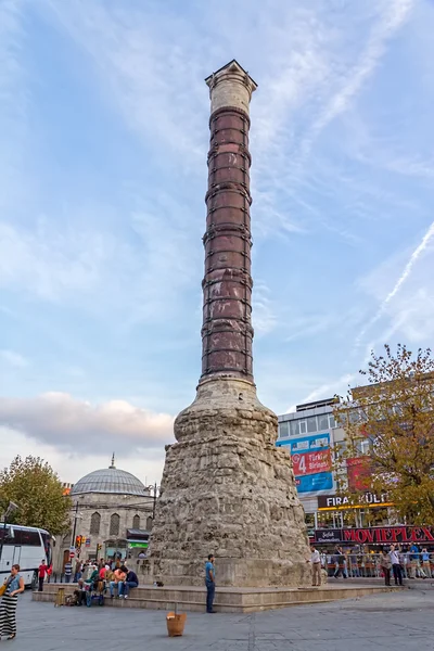 Kolom van Constantijn verbrande kolom, istanbul — Stockfoto