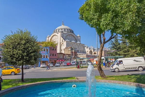 Mezquita Mihrimah Sultan en Estambul — Foto de Stock