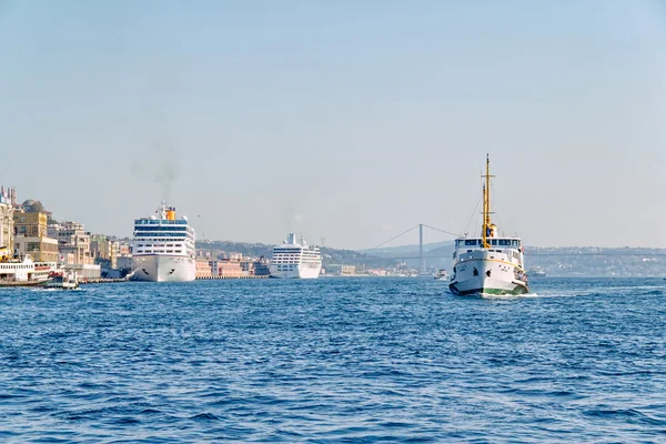 Стамбульский порт — стоковое фото
