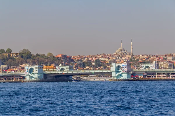 Istanbul Galata bru – stockfoto