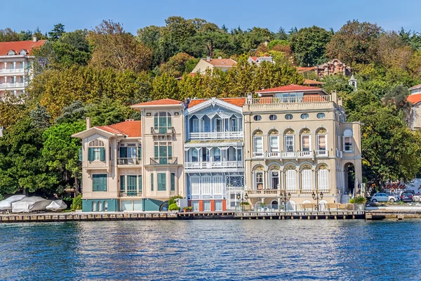 Yenikoy Istanbul coastal — Stock Photo, Image