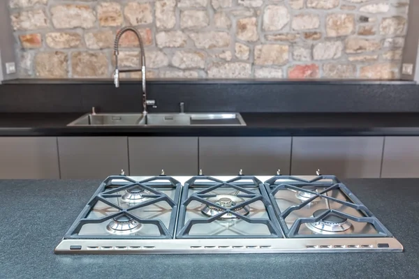 yeni mutfak gaz hob yılında inşa edilmiş.