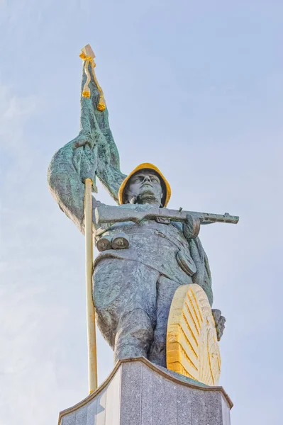 Soviet War Memorial in Schwarzenbergplatz Vienna Austria — Stock Photo, Image