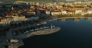 Şehrin gün batımında Panorama