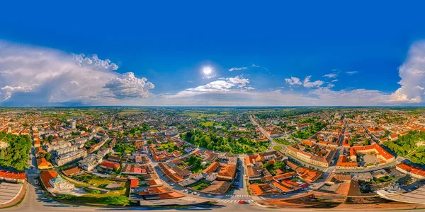 Bjelovar 360 vista aérea del casco antiguo de Croacia — Foto de Stock