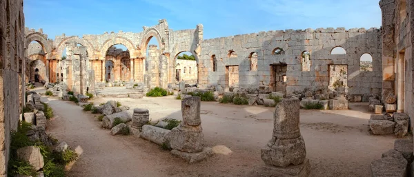 Vista Las Ruinas Iglesia Bizantina San Simeón Estilos Interior Siria — Foto de Stock