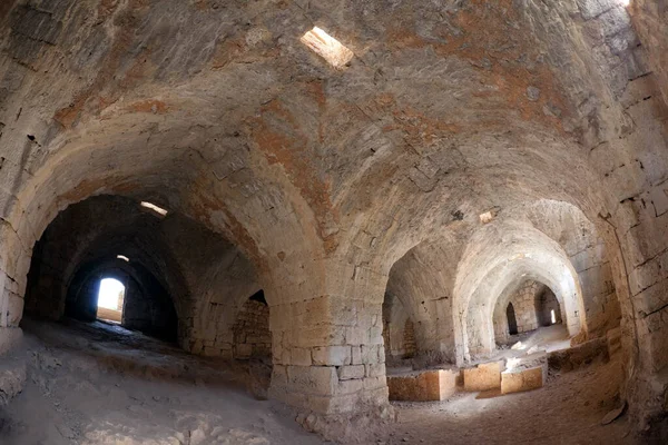 Saladino Castelo barracas interior — Fotografia de Stock