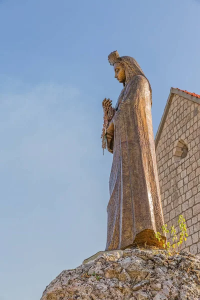 Sinj Croatia August 2017 Our Lady Sinj Statue Watching Town — Stock Photo, Image