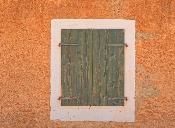 Традиційне Далматинське Вікно Загори Хорватія Зроблене Каменю Дерева Помаранчевому Фасаді — стокове фото