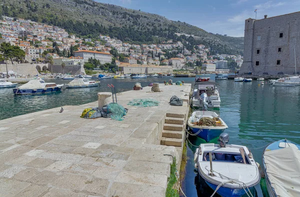 Dubrovnik Croatia April 2022 Old Town Harbor Atmosphere Local Small — Stock Photo, Image