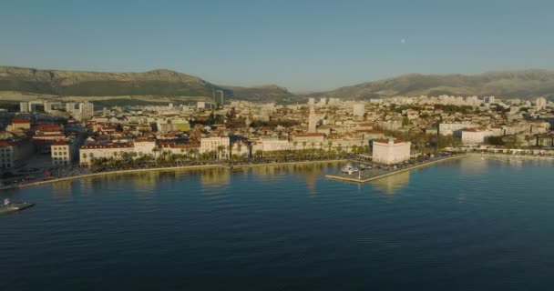 Split Kroatia Stycznia 2022 Panoramiczny Widok Księżycem Nad Zabytkowym Miastem — Wideo stockowe