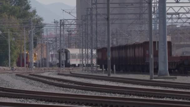 Térmicas Acima Linha Ferroviária Estação Derivação — Vídeo de Stock