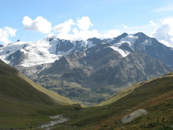 Alpes údolí — Stock fotografie