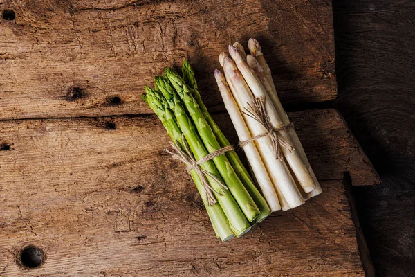 Rauwe Verse Trossen Groene Witte Asperges — Stockfoto