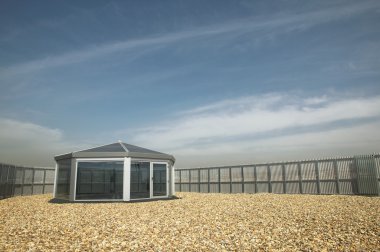 Bina dış cephe, çatı penceresi.