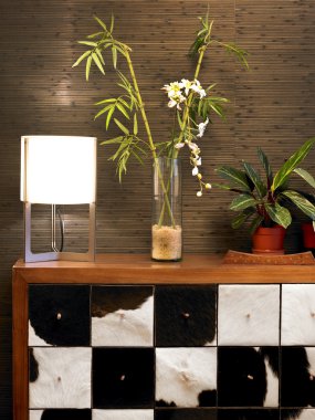 ayrıntılı bir mobilya