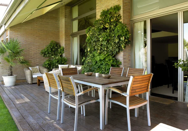 ev tutun dış mekan mobilyaları