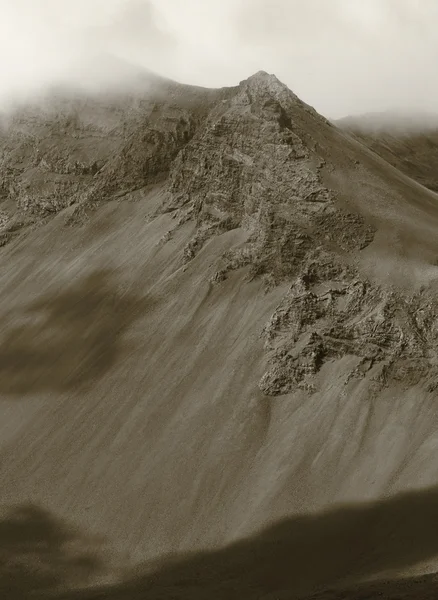 Island. Snaefellnes poloostrov. Krajina s vulkanickou horu — Stock fotografie
