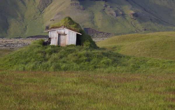 放棄された cabin.iceland。南地域。lakagigar. — ストック写真