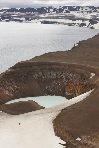 Island. Askja a viti krátery. horskou oblast. — Stock fotografie