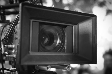 profesyonel video kamera objektifi