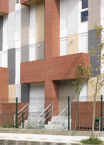 Building exterior concrete and brick construction — Stock Photo, Image