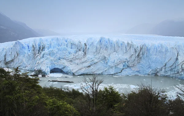 Patagonië landschap. Perito moreno gletscher, Argentinië. Argentinië — Stockfoto