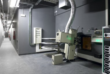 sinema projeksiyon odası donanımları ile