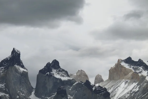 Patagonskou krajinu. Torres del paine vrcholy. Chile — Stock fotografie