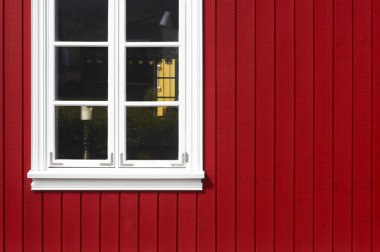 İzlanda. Siglufjordur. geleneksel İzlandalı ahşap cephe 