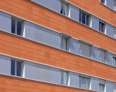 Modern bina cephesi ile seramik