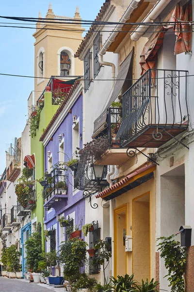 Pintorescas Fachadas Colores Casco Antiguo Calpe Alicante España —  Fotos de Stock