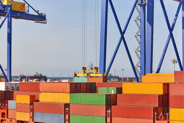 Cranes Containers Global Market Cargo Shipping International Economy — Stock Photo, Image