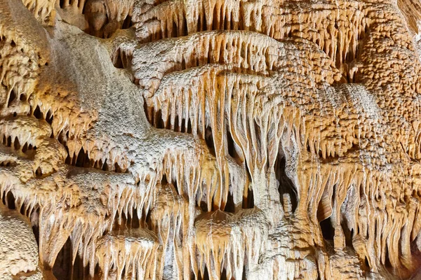 Mallorca 'daki Campanet mağaraları. Jeolojik ve mineral. Balear adaları. İspanya