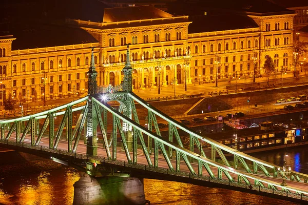 Ponte Ferro Liberdade Rio Danúbio Budapeste Universidade Corvinus Hungria — Fotografia de Stock