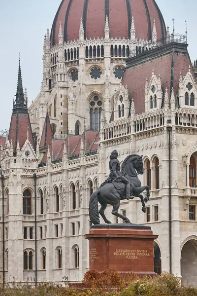 Fassade Des Ungarischen Parlaments Neogotischer Stil Architekturdenkmal Budapest — Stockfoto