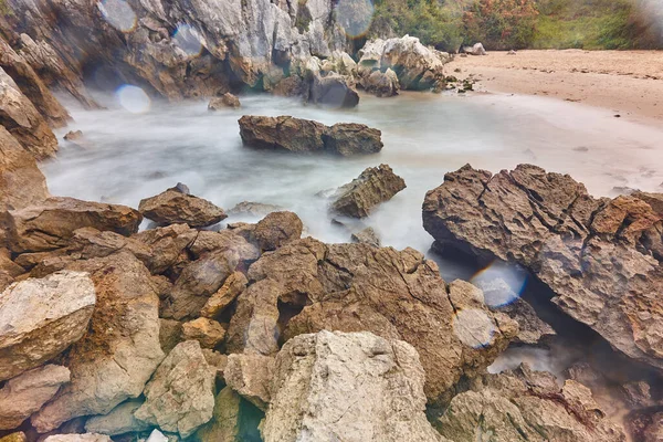 Malerischer Sandstrand Und Felsstrand Asturien Gulpiyuri Spanien — Stockfoto