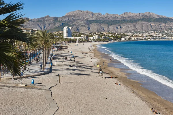 在阿尔茶 风景如画的地中海式海岸线绵延曲折 西班牙阿利坎特Albir — 图库照片