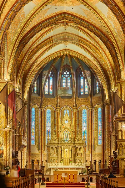 圣马蒂亚斯新哥特式大教堂室内 布达佩斯的亮点 匈牙利 — 图库照片