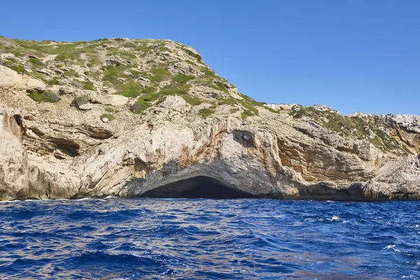 Rotskust Cabrera Eiland Cueva Azul Balearen Spanje — Stockfoto