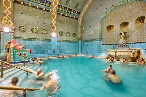 具有历史意义的Gellert温泉浴池位于布达佩斯 匈牙利 — 图库照片