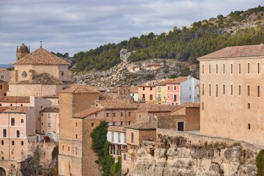 Cuenca eski taş binaları. Rey 'in bakış açısı. Castilla La Mancha. İspanya