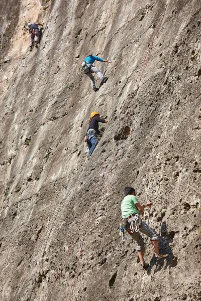 Kletterer Einer Granitwand Extremsport Aktivitäten Den Bergen — Stockfoto