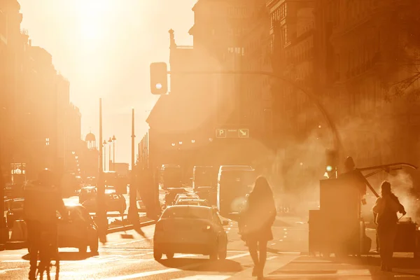 Pollution Dans Les Rues Centre Madrid Trafic Urbain Centre Ville — Photo