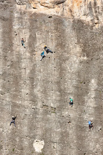 Альпинисты Гранитной Стене Экстремальный Спорт Активность Открытом Воздухе — стоковое фото