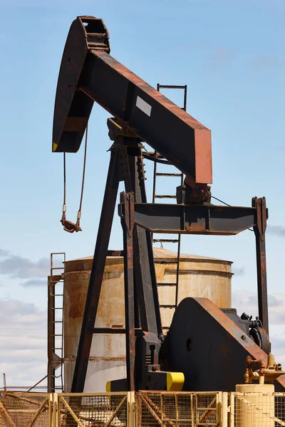 Rusty Oil Pumping Machine Pump Jack Ayoluengo Burgos Spain — Stock Photo, Image