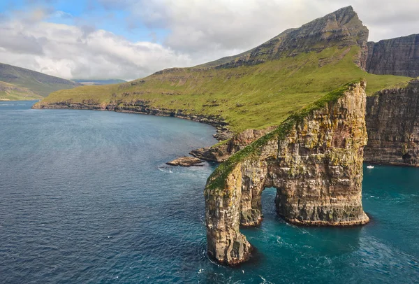 Νησιά Φερόε Δραματική Ακτογραμμή Από Ελικόπτερο Περιοχή Vagar — Φωτογραφία Αρχείου