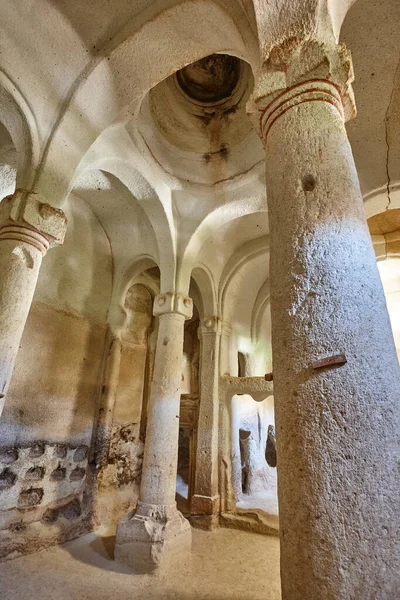 Columns Church Roof Interior Rose Valley Cappadocia Turkey — Foto de Stock